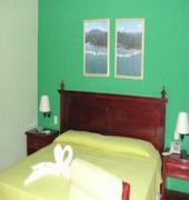 Hotel Río Miel