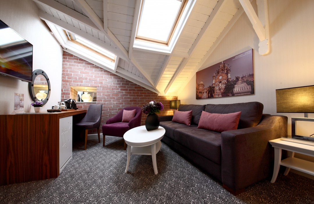 Montania Special Class Hotel