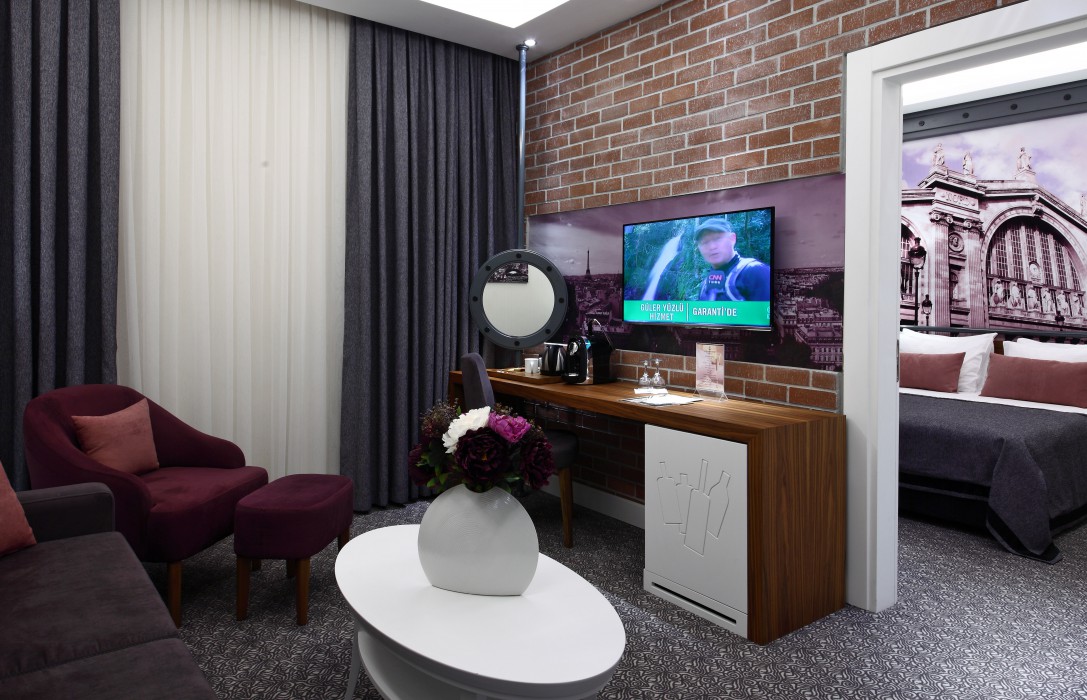 Montania Special Class Hotel