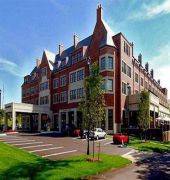 Royal Park Hotel