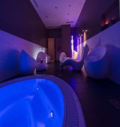 Seven Urban Suites**** Nantes Centre