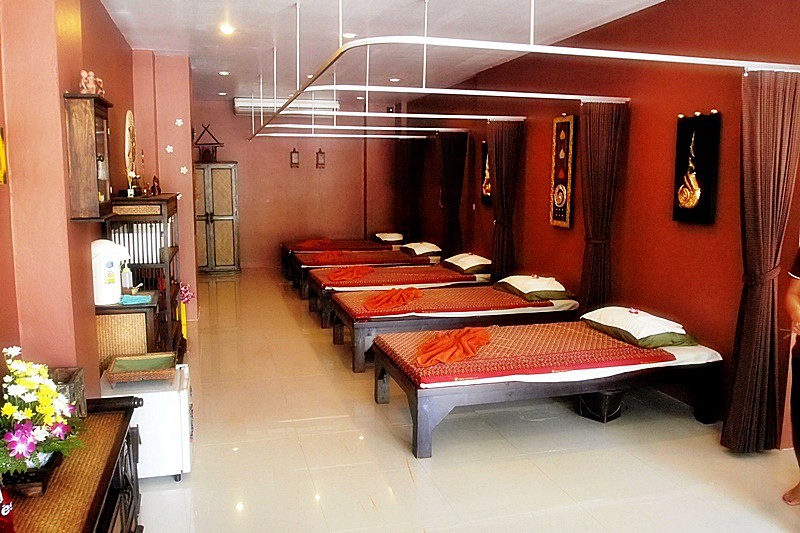 Meir Jarr Hotel Patong