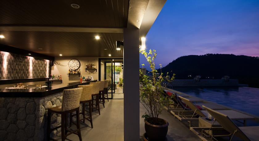 Meir Jarr Hotel Patong