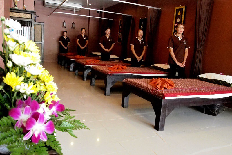 Meir Jarr Hotel Patong