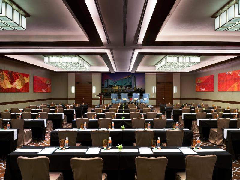 Solaire Resort and Casino