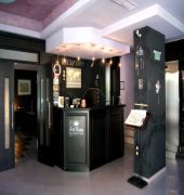 Art Plaza Hotel
