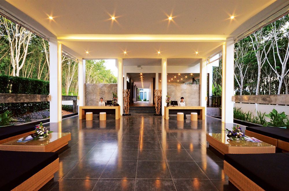 Wanaburi Hotel