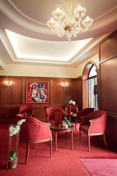 TIMHOTEL ELYSEE MONTPARNASSE