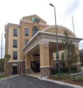 Holiday Inn Express & Suites Orlando East-Ucf Area
