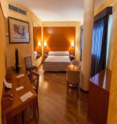 Hotel Azarbe