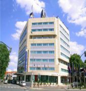 Hotel Azarbe