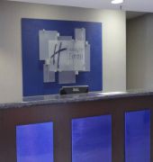 Holiday Inn Express Rocklin - Galleria Area
