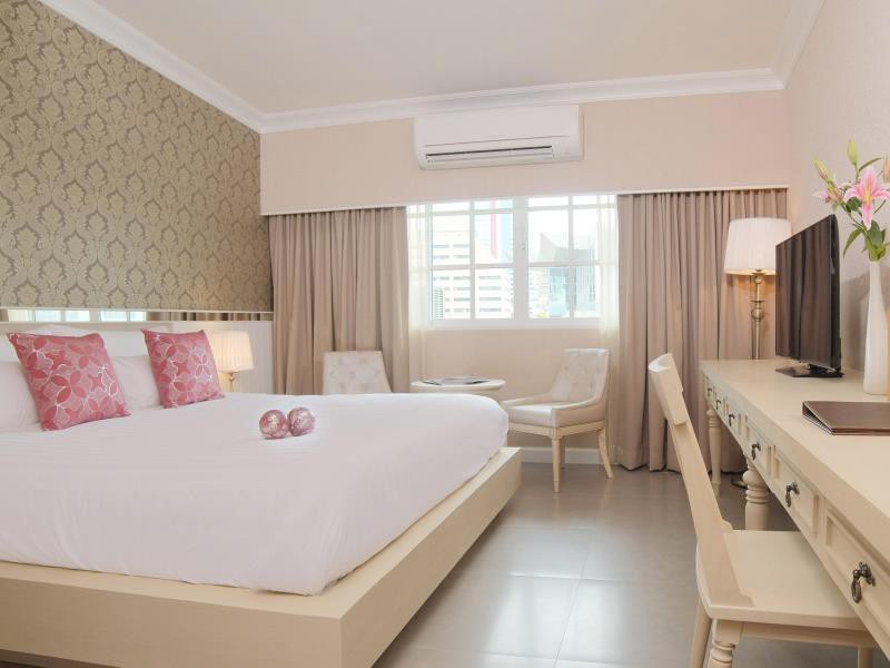 The Raya Surawong Bangkok Hotel