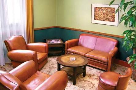 My Suite Maisons-Lafitte Hotel