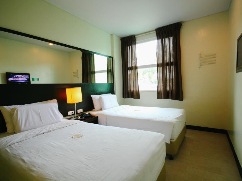 Go Hotels Dumaguete
