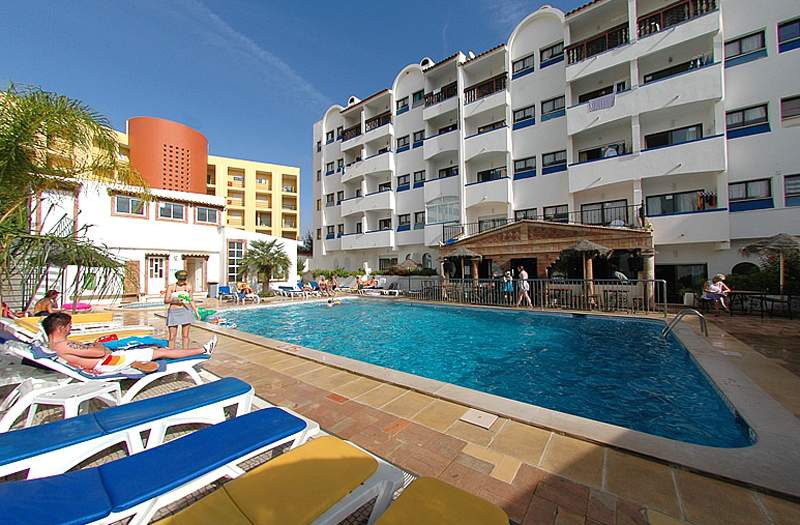 Hotel Choro Mar - Vagatur-Sociedade De Exploração Turística E Hoteleira, Lda.