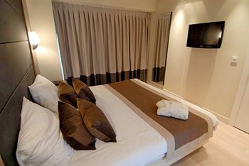 B-Aparthotel Grand Place