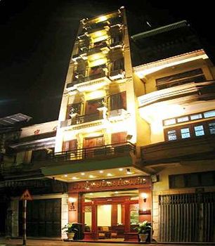 Little Hà Nội Diamond Hotel