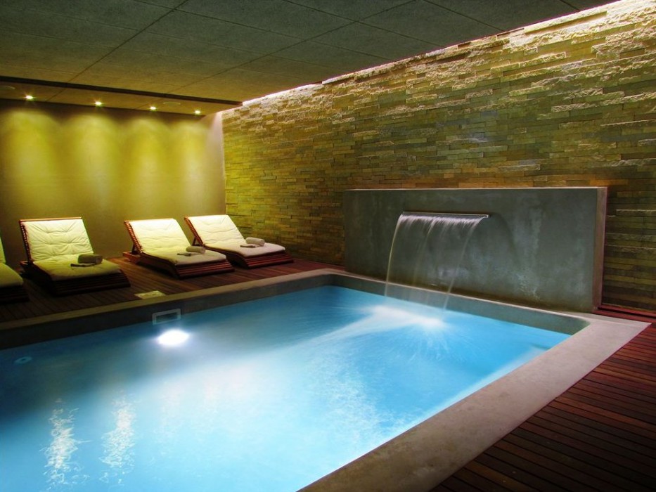 Costa Colonia - Riverside Boutique Hotel