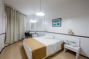 Harbor Querência Hotel