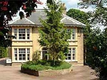 Shelford Lodge