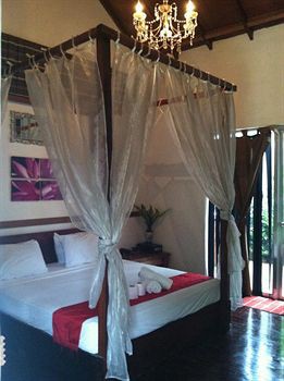 The Lotus Garden Suites