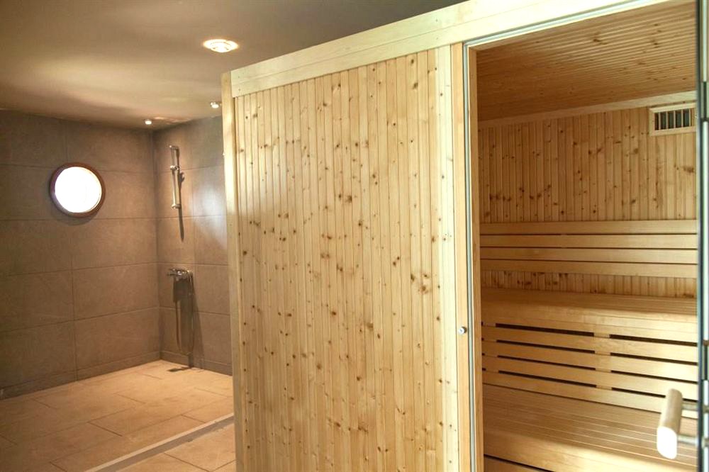 2122 Hotel Art Design