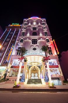 Holiday One Hotel
