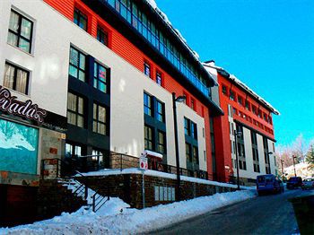 Apartamentos Monagra Monte Gorbea