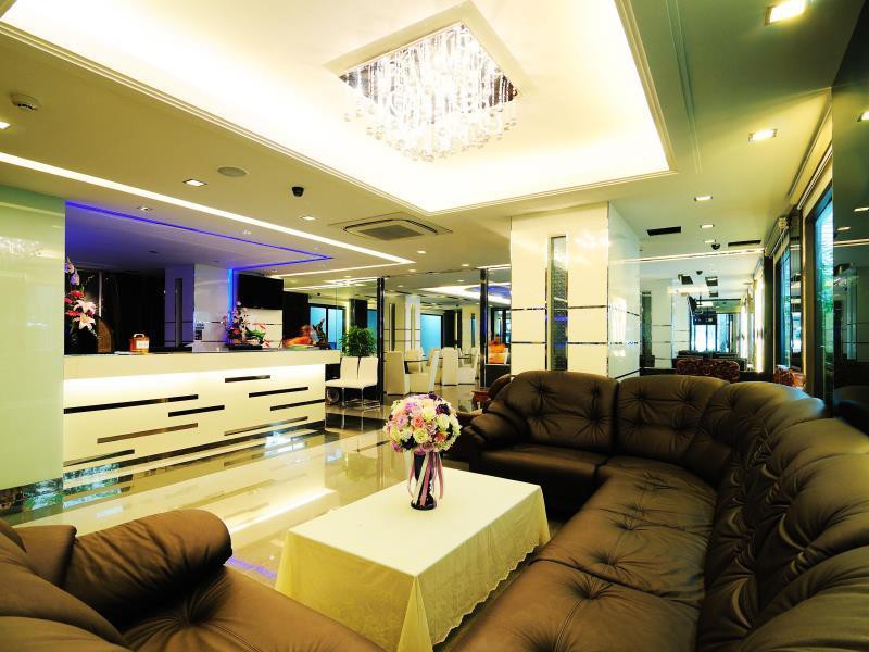 Pratunam Pavilion Hotel