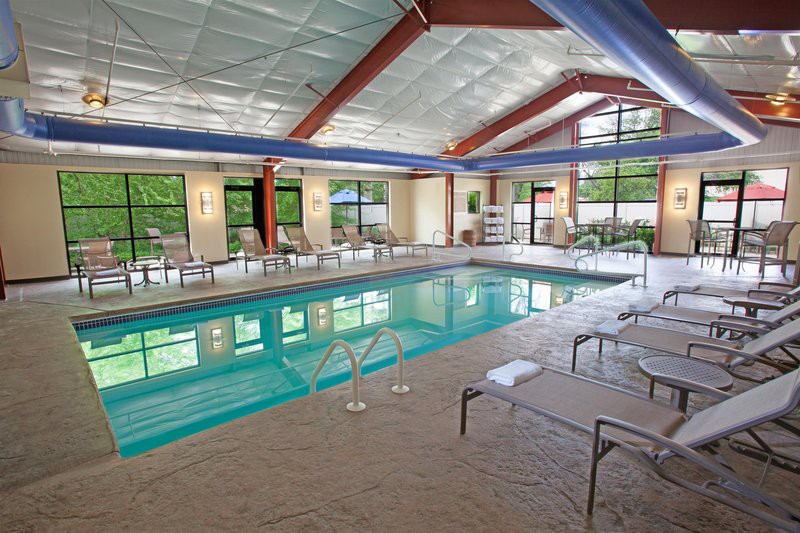 Four Points by Sheraton Philadelphia Northeast