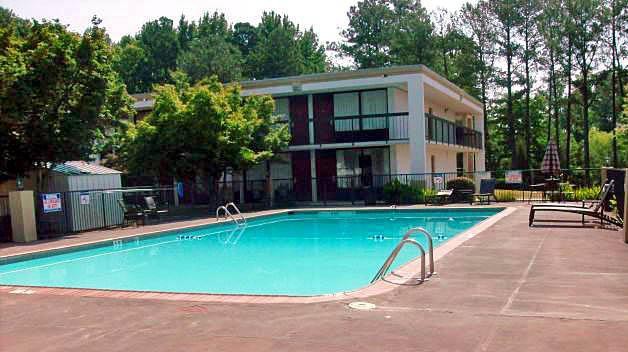 Motel 6 Conyers