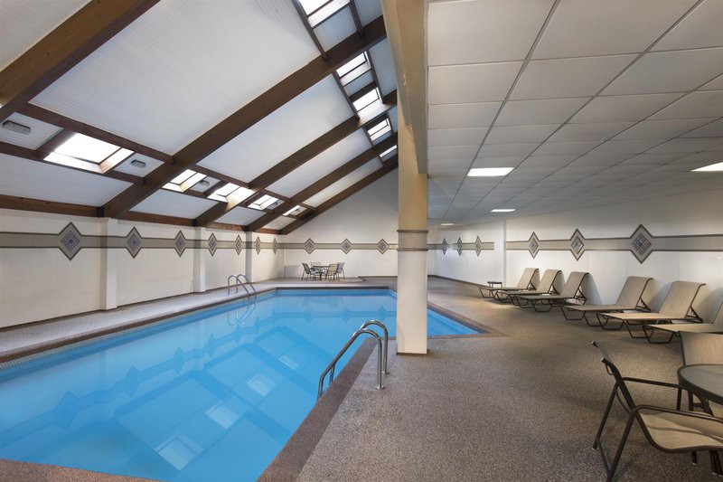 Four Points by Sheraton Kansas City - Sports Complex