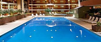 Park Inn by Radisson Beaver Falls, PA