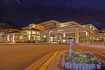 The Marina Inn on San Francisco Bay