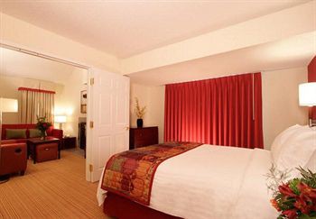 Sonesta ES Suites Omaha
