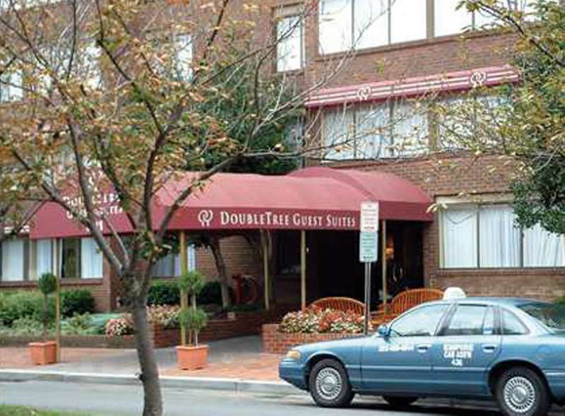 Doubletree Guest Suites
