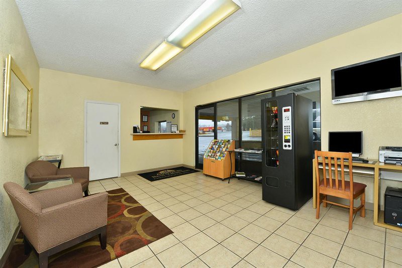 Travelodge Fredericksburg