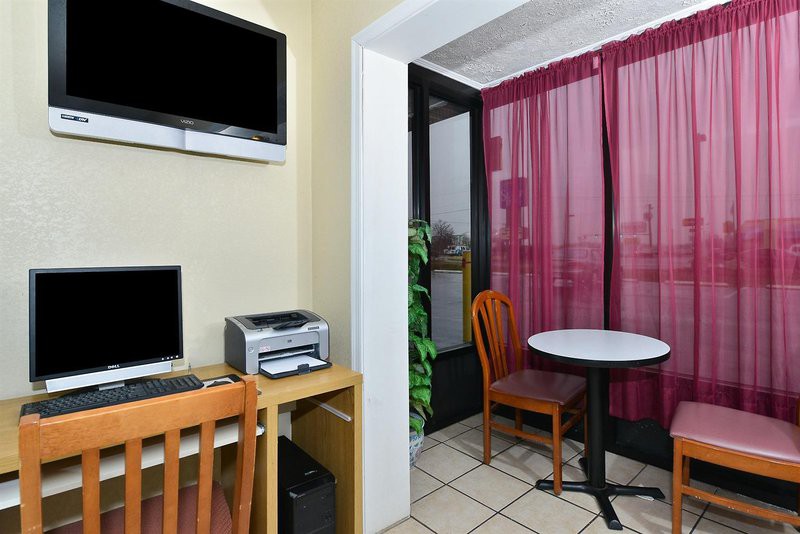 Travelodge Fredericksburg