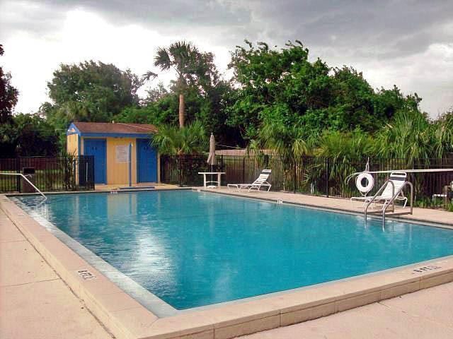 Motel 6 Tampa - Fairgrounds