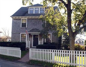 Kelley House Hotel