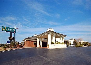 Quality Hotel Morehead City