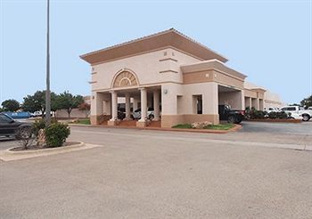 Clarion Hotel & Conference Center