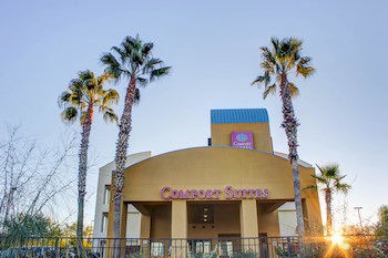 Comfort Suites Airport