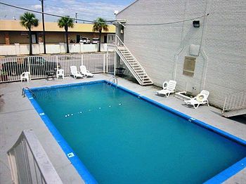 Motel 6