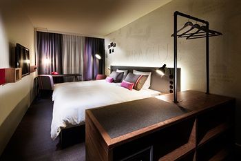Holiday Inn Express Brussels Airport