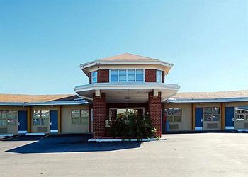 Econo Lodge Topeka Blvd.