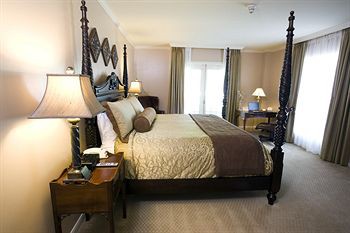 Cooper Hotel Conference Center & Spa