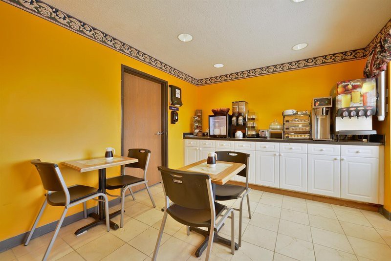 Americas Best Value Inn & Suites - Sunbury