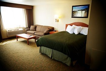 Jorgenson's Inn & Suites